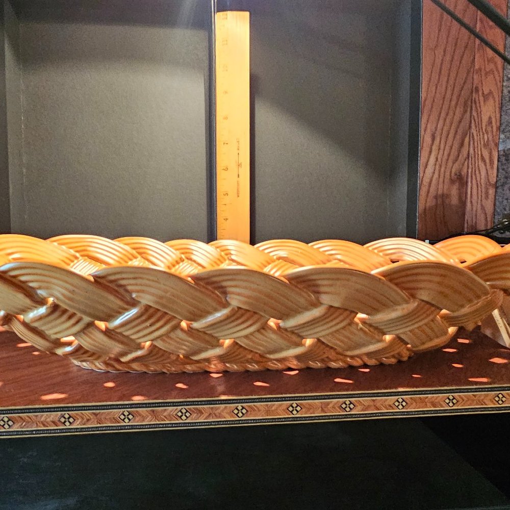 Primo’go Treccia Yellow Weave Ceramic Bread Basket Table Display